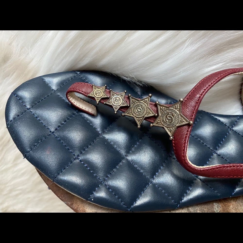 Chanel leather sandals - Picture 4 of 14